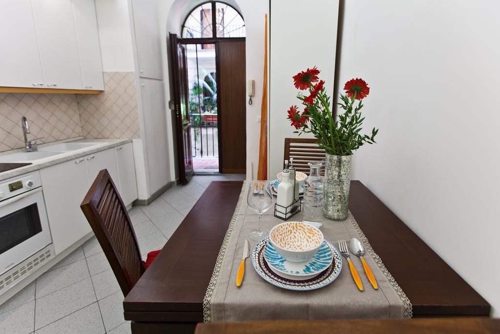 Gianicolo Holiday House Rome Room photo